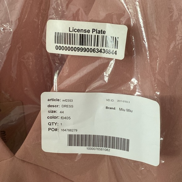 Brand new NBW Miu Miu Gather Sleeve Mini Dress in Antique Pink, Size 44 IT - Picture 3 of 4